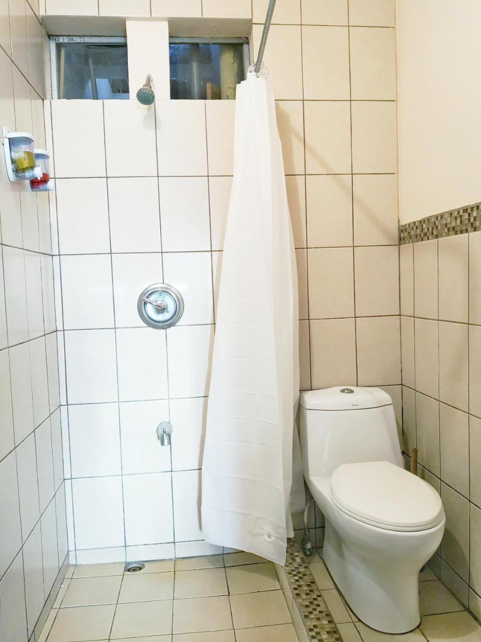 Vida Tropical Bed and Breakfast Alajuela Exterior foto